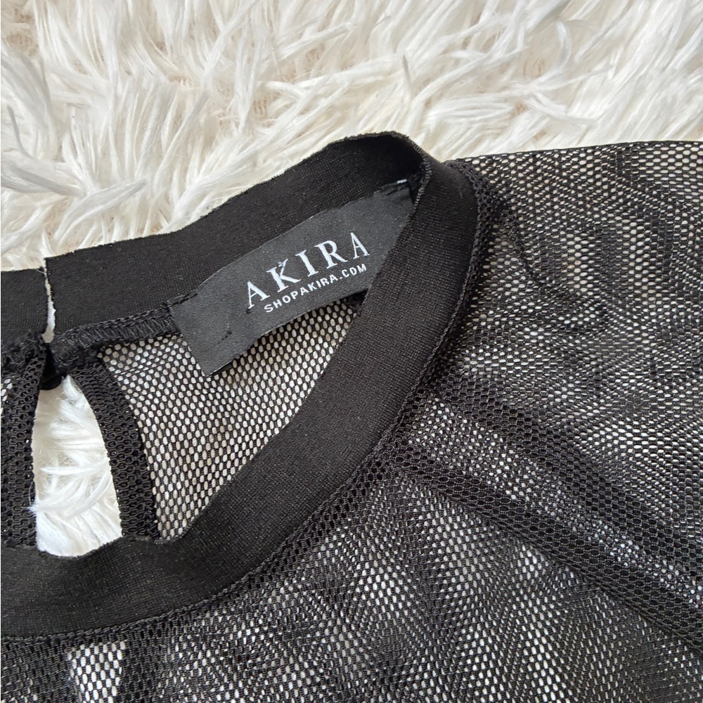 AKIRA Mesh Wavy Crop Top 🖤 - Picture 5 of 11